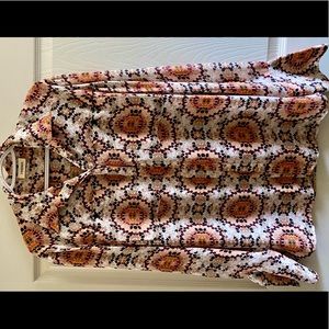 Beautiful L’Agence silk blouse.